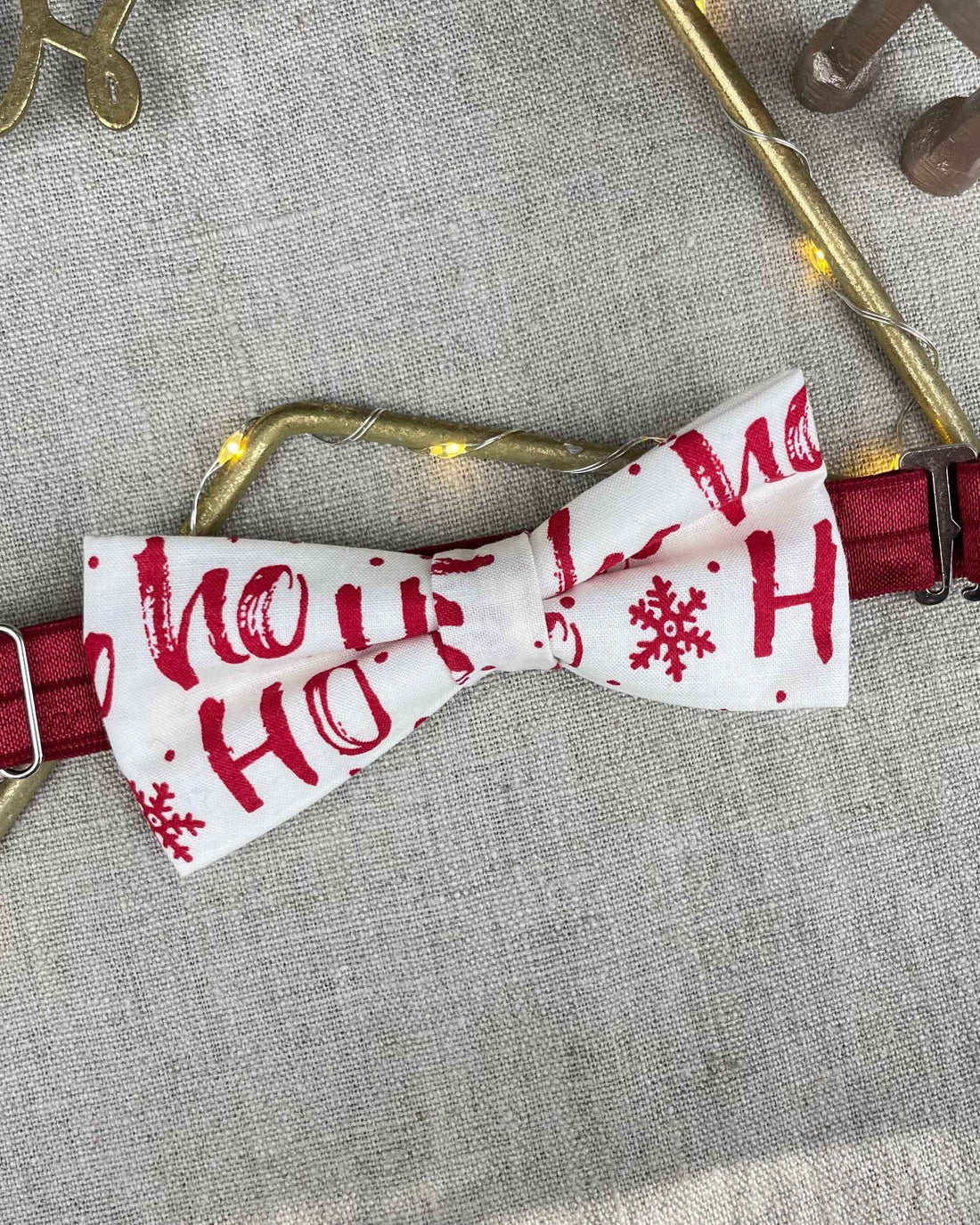 Weihnachtsfliege für Hunde – Ho Ho Ho